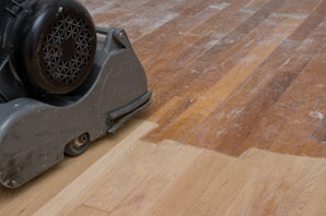 Aardvark floor sanding services in Norwich and Norfolk > image of part sanded wooden floor